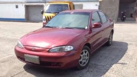 Hyundai Elantra 1998 model