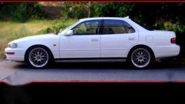 1994 Toyota Camry Le 22L sedan white for sale 