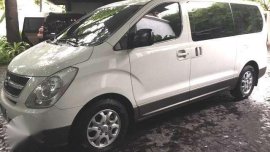 No Issues 2010 Hyundai Starex Gold For Sale