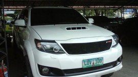 White Toyota Fortuner 2012 for sale 