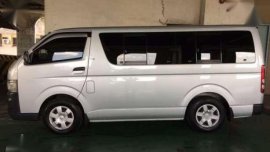 Superb Condition 2010 Toyota Hi-Ace Commuter MT For Sale