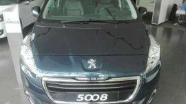 Peugeot 5008 2.0 Diesel suv mpv innova