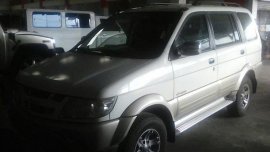 White for sale Isuzu Crosswind 2005
