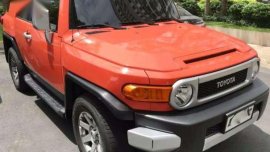 Toyota FJ Cruiser 4.0L AT 2014