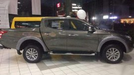 Mitsubishi Pick up! 2017 Strada Glx 4x2 Manual vs Gls Automatic!