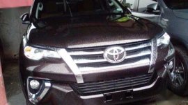 Fortuner 2.4G Automatic Toyota Brown