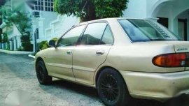 Mitsubishi Lancer GLXi EFi
