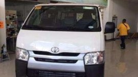 Reward Yourself 75k Dp Toyota Commuter 2018 No Gimmicks No Hassle RY5