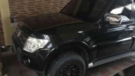 Mitsubishi Pajero bk  SUV black for sale 