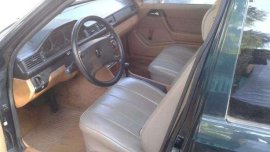 Mercedez Benz - W124