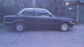 BMW E30 318i M10 AT Black For Sale 