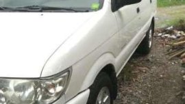 2005 Isuzu Crosswind XT MT White For Sale 
