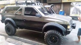 Nissan Pathfinder 4x4 Pickup SUV For Sale 
