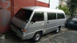 Mitsubishi L300 Versa Van