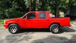 For sale Nissan Pathfinder 1994 model