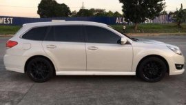 2011 Subaru Legacy Wagon like new for sale 