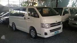 2013 Toyota Hiace Commuter