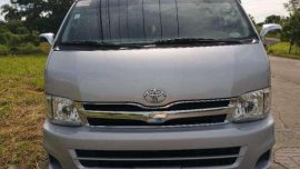 Toyota Super gl Grandia 2012 manual silver diesel for sale 