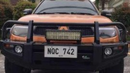 2010 Mitsubishi Montero SE 4x4