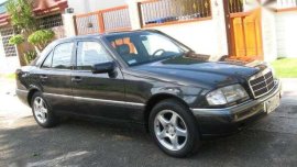 1994 Mercedez Benz C220 AT