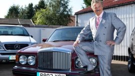 3 clever tricks for car salesmen to make more deals