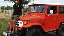 Toyota 4x4 fj 40 FOR SALE