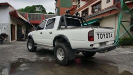 Toyota Hilux LN166