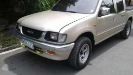 Isuzu Fuego Pickup 1998 MT Silver For Sale 