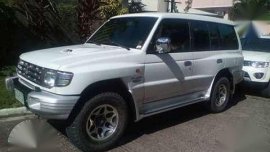 Mitsubishi pajero 2001(local)