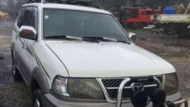 Original Paint 2003 Toyota Revo Sports Runner For Sale