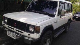 Mitsubishi 1st Gen Pajero 4x4 White For Sale 