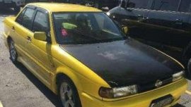 Nissan Sentra 1993 MT Yellow For Sale 