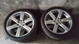 Pajero Euro oem wheels 22x9 Nitto NT420s 275 40 22 tires