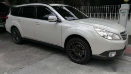 Subaru Outback 2010 like new for sale 