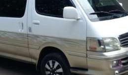 Hi ace super grandia local 2001 model 3.0 5L engine