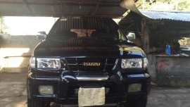 Isuzu crosswind XUVi
