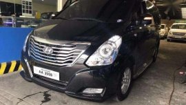 Grand Starex Van Luxury Seats for Family use grandia alphard urvan