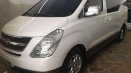 2013 Hyundai Starex Gold CRDI Captains Swivel Seats Top of the Line