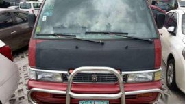 2005 nissan urvan shuttle