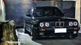 BMW E30 325i Coupe