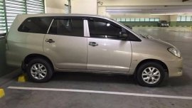 2011 Toyota Innova E for sale 