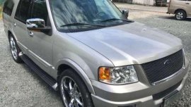 Ford Expedition XLT TRITON 4.6L 4X2 AT 2003