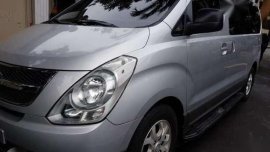 2009 Hyundai Starex VGT Gold