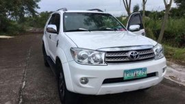 2011 Toyota Fortuner G variant diesel