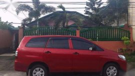 TOYOTA Innova J 2012