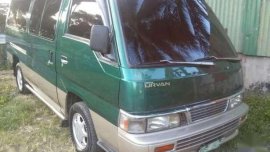 Re-price Nissan urvan escapade 02.