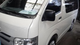 Toyota Hiace 2014 Diesel Manual White for sale 