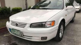 Toyota Camry GXE 2000