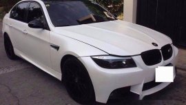 FOR SALE WHITE BMW 320i 2007