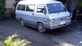 Mitsubishi L300